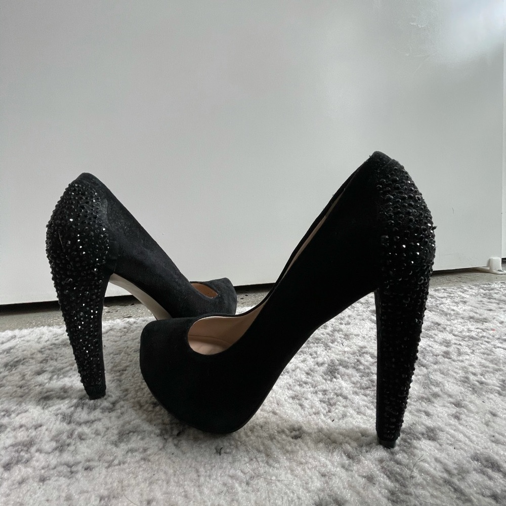 Nine West Black Pumps